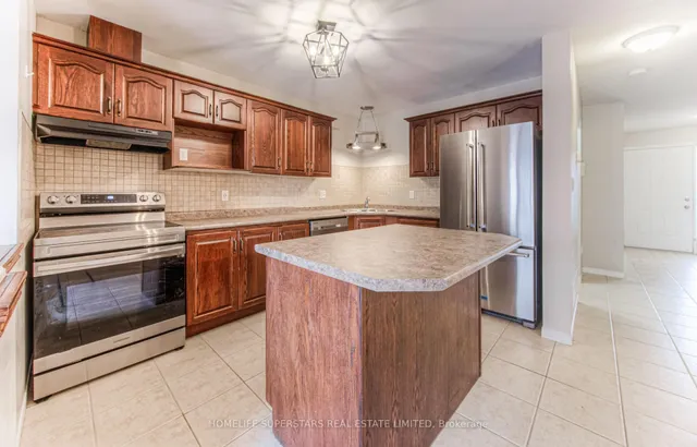 Additional image 13 of 297 BRIARMEADOW DR