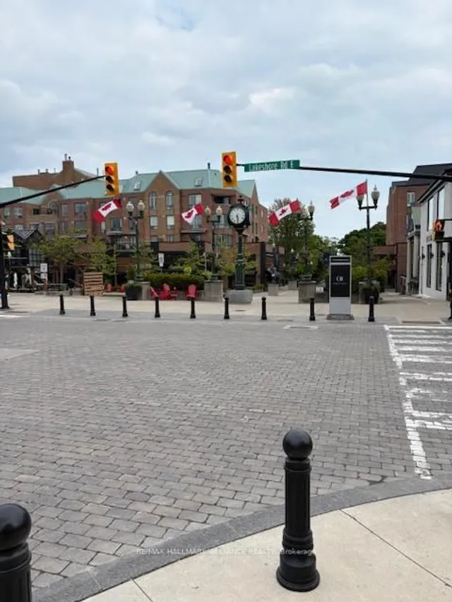 Additional image 33 of 455 Canterbury Cres