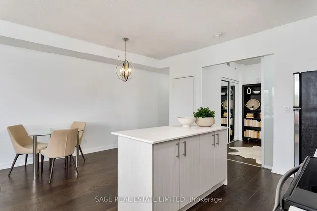 Additional image 12 of 760 The Queensway Unit 401