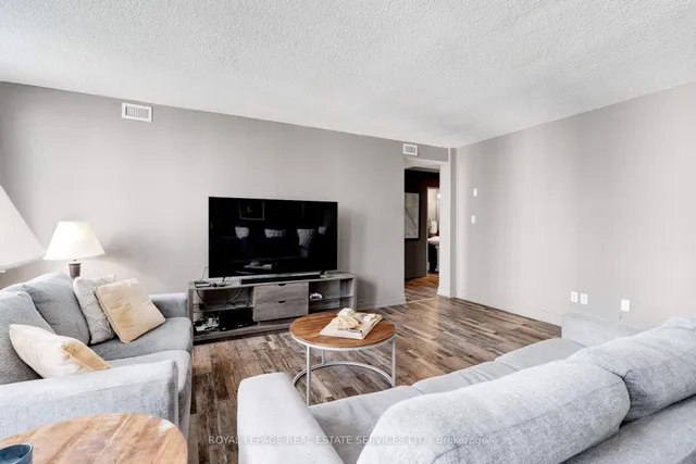 Additional image 19 of 120 Duke St Unit 808