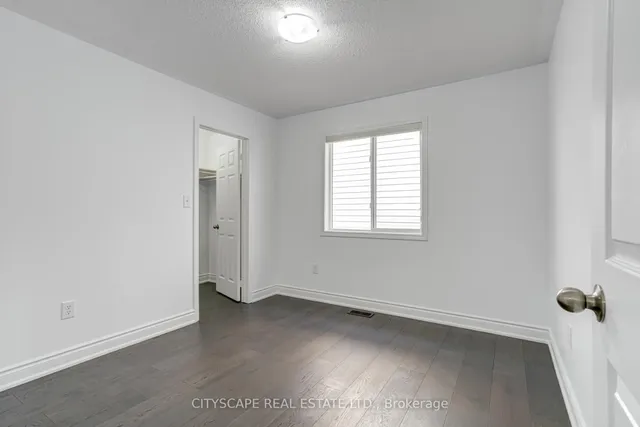 Additional image 34 of 190 Fandango Dr