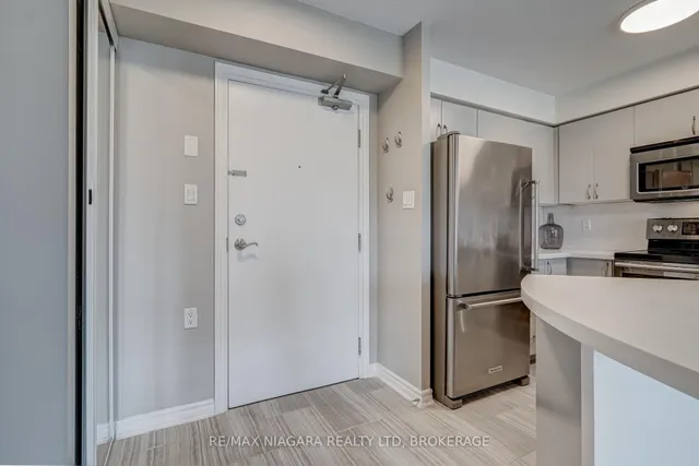 Additional image 10 of 872 Sheppard Ave Unit 313