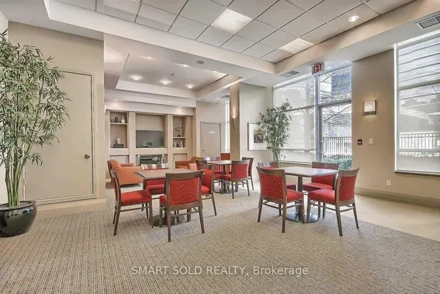 Additional image 11 of 35 Bales Ave Unit 309