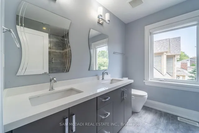 Additional image 14 of 2163 Deyncourt Dr