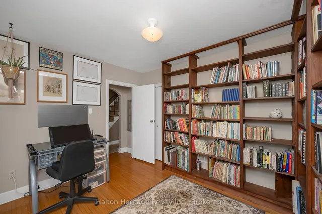 Additional image 8 of 1386 Centre Rd