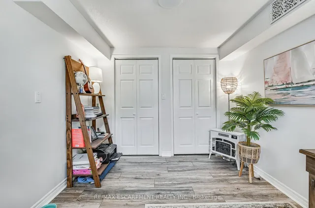 Additional image 20 of 4045 UPPER MIDDLE Rd Unit 54