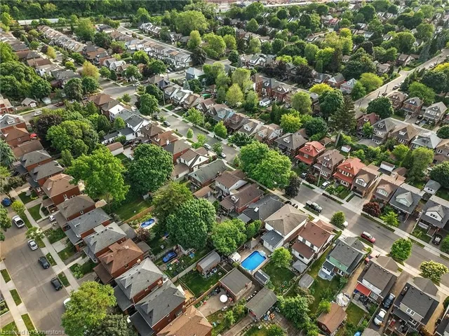 Additional image 32 of 181 London St