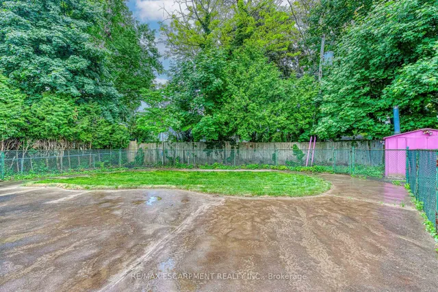 Additional image 39 of 564 Dynes Rd