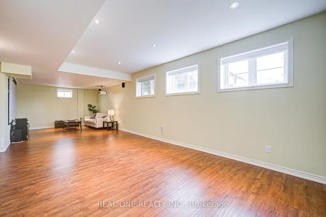 Additional image 38 of 112 Sutherland Cres