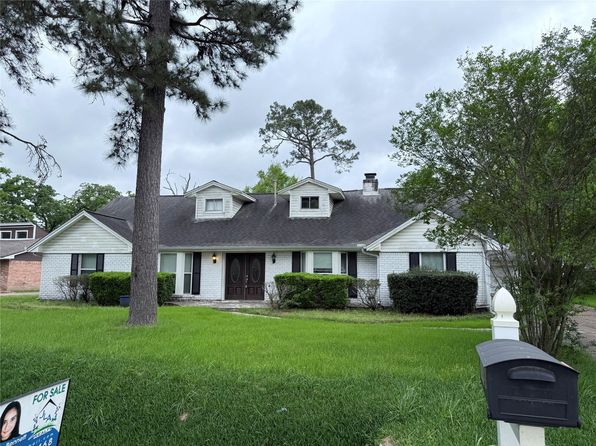 1419 Chestnut Ridge Rd, Humble, TX 77339