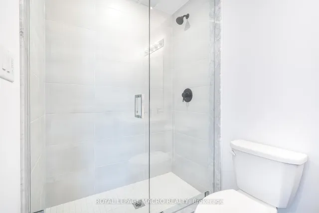 Additional image 33 of 450 Dundas St Unit 902