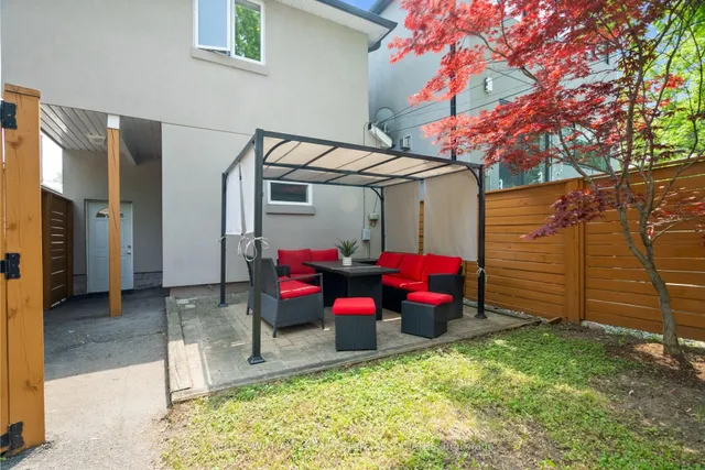 Additional image 34 of 296 Melrose St