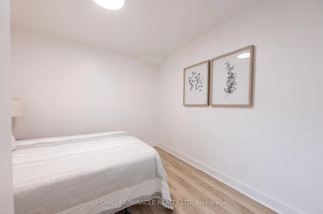 Additional image 24 of 1 Givins St