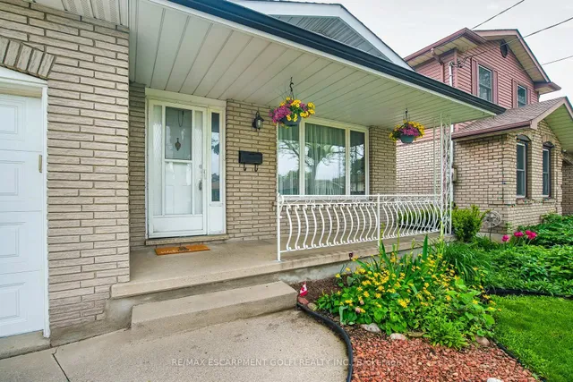 Additional image 4 of 133 East 8th St