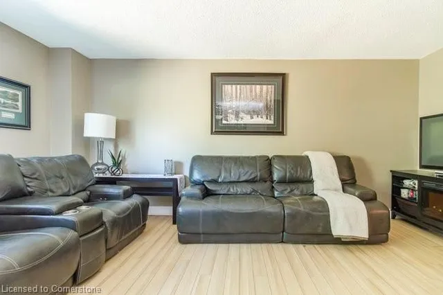 Additional image 11 of 890 Limeridge Rd Unit 41