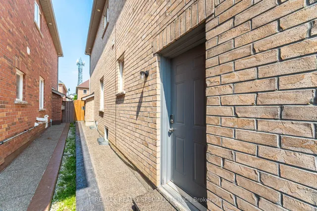 Additional image 40 of 23 Teal Crest Circ