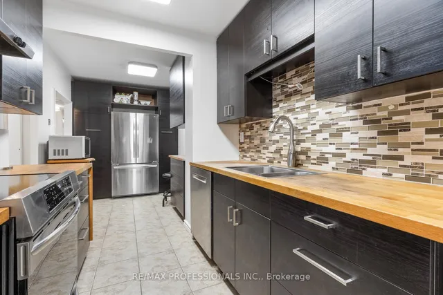 Additional image 11 of 812 Burnhamthorpe Rd Unit 306