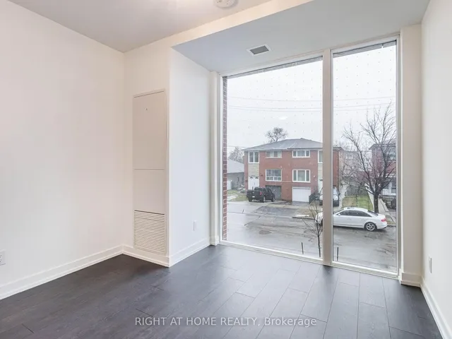 Additional image 33 of 5 maryport Ave Unit 113