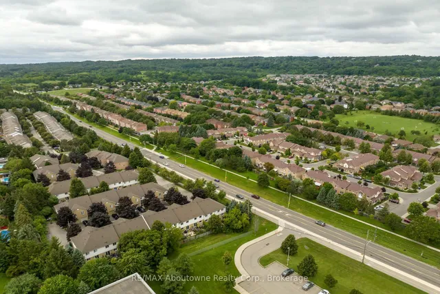 Additional image 42 of 31 Moss Blvd Unit Unit 30