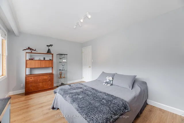 Additional image 22 of 8 Strath Humber Crt