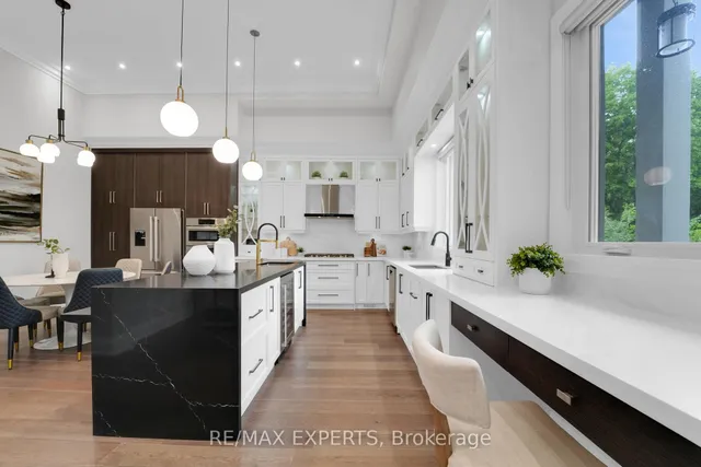 Additional image 12 of 92 Churchill Ave