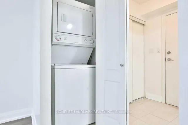 Additional image 25 of 1 Rean Dr Unit 2211