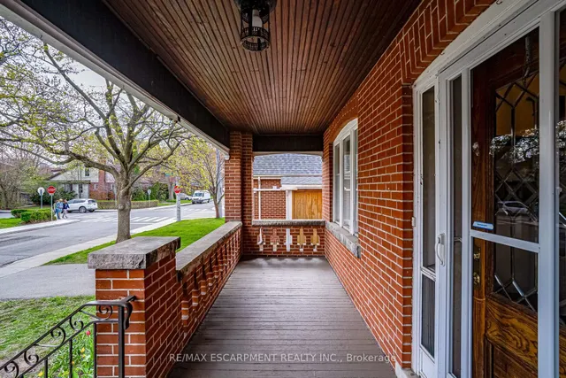 Additional image 3 of 64 South Oval St