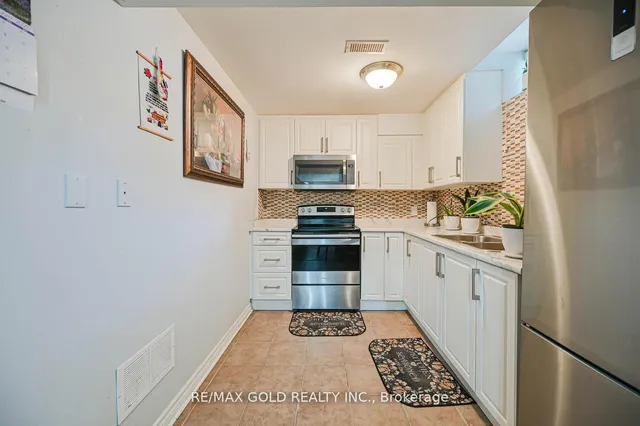 Additional image 39 of 14 Grasshopper Way