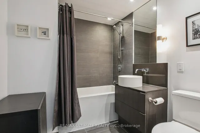 Additional image 33 of 161 Roehampton Ave Unit 601