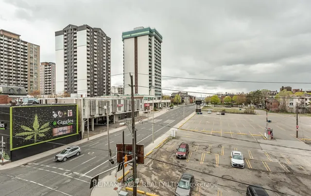 Additional image 27 of 150 Main St Unit 403