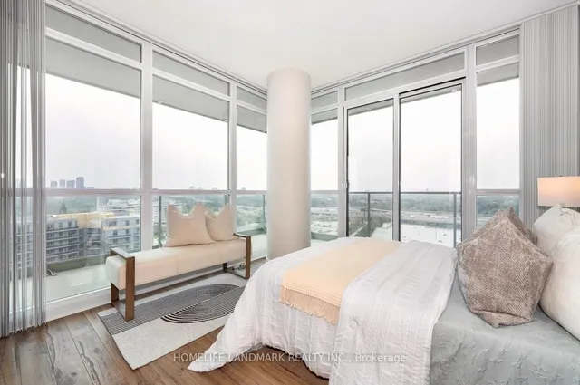 Additional image 19 of 33 Singer Crt Unit 1811