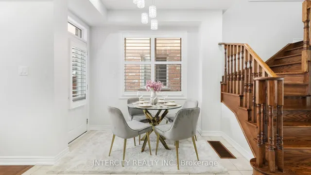 Additional image 11 of 72 Campwood Cres