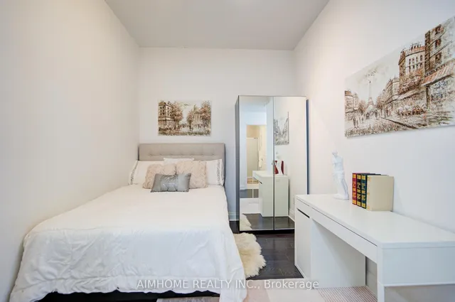 Additional image 8 of 1080 Bay St Unit 4704