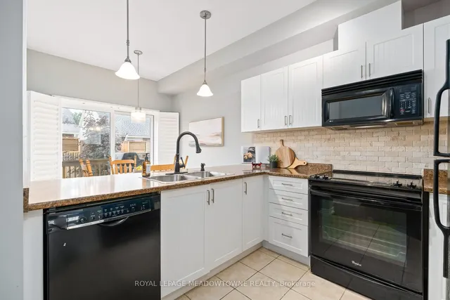 Additional image 17 of 71 Lupo Dr