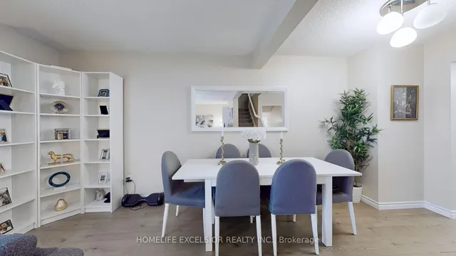 Additional image 8 of 618 Barton St Unit 33