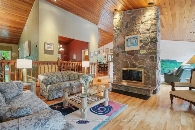 Additional image 8 of 5590 STEELES Ave