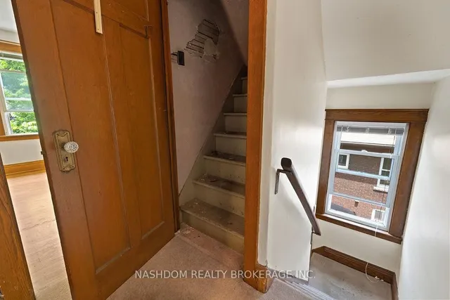 Additional image 25 of 163 Grosvenor Ave