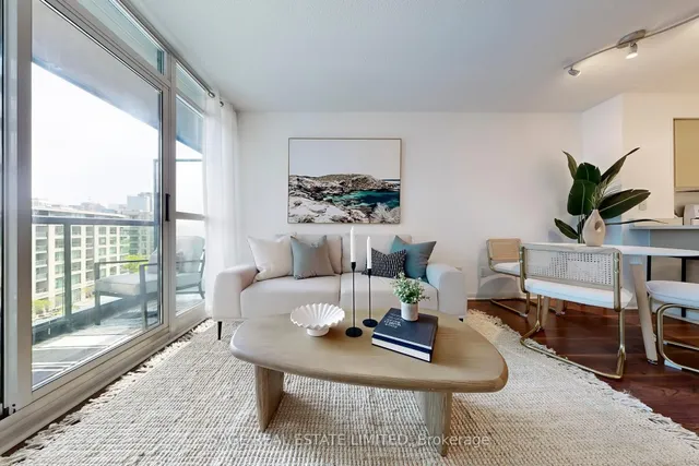 Additional image 3 of 219 Fort York Blvd Unit 616