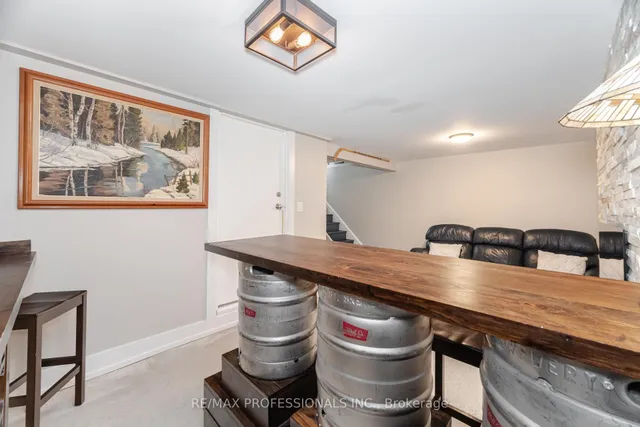 Additional image 35 of 582 Renforth Dr Unit 34