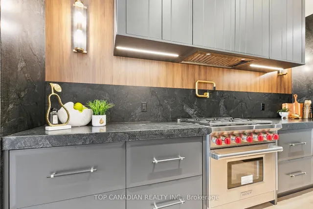 Additional image 20 of 12 OTTER Cres