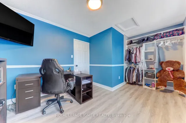 Additional image 15 of 9518 Sheppard Ave