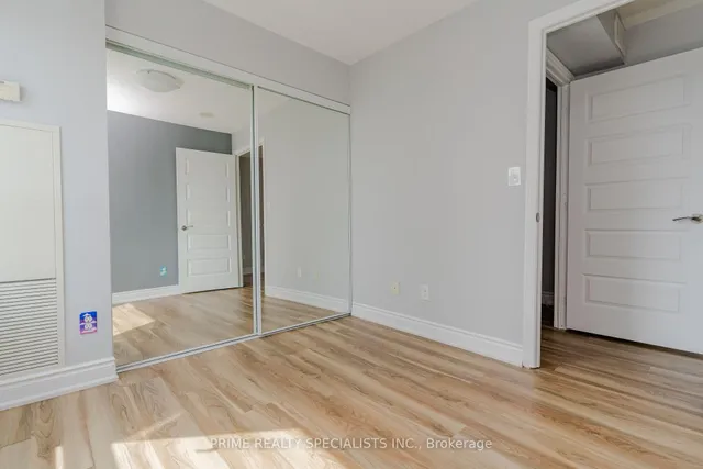 Additional image 28 of 215 queen St Unit 2006