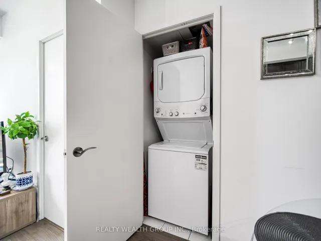 Additional image 20 of 3091 Dufferin St Unit 610