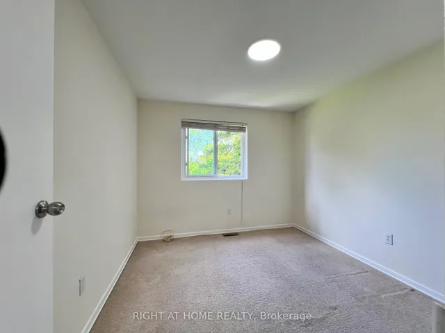 Additional image 19 of 286 Sprucewood Crt Unit 43