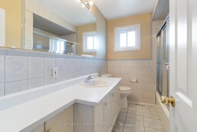 Additional image 25 of 55 Rochman Blvd