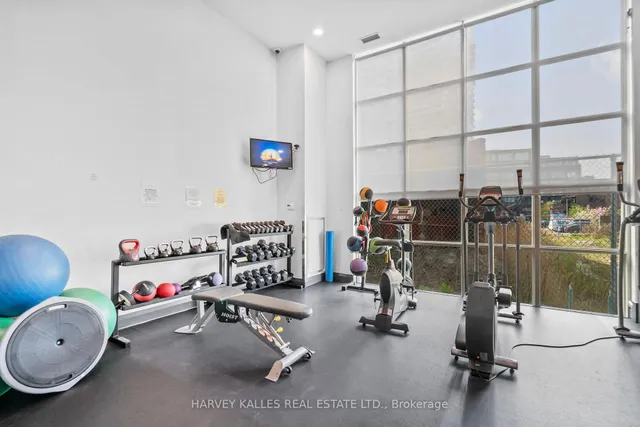 Additional image 31 of 125 Western Battery Rd Unit 1316