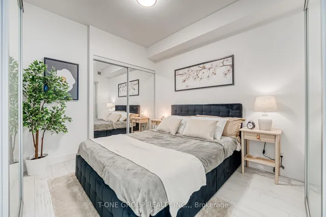 Additional image 23 of 39 Sherbourne St Unit 1201