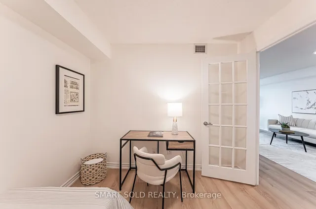 Additional image 12 of 17 Barberry Pl Unit 2009