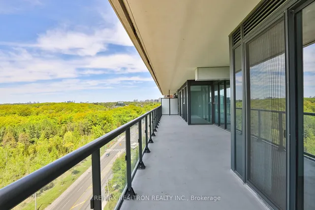 Additional image 31 of 10 Inn On The Park Dr Unit 901