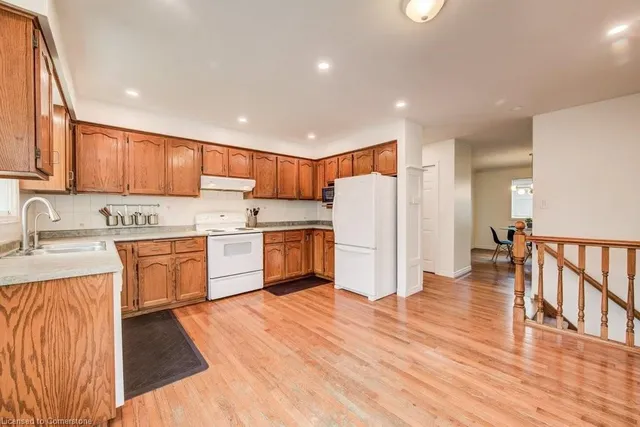 Additional image 17 of 99 Brierdale Dr